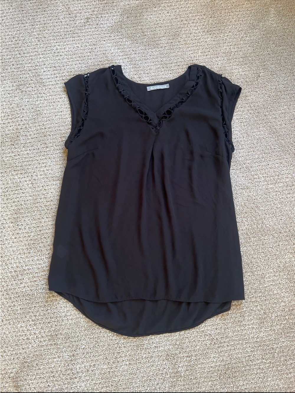 Daniel Rainn Black V-Neck Cap Sleeve Blouse with Cutout Trim